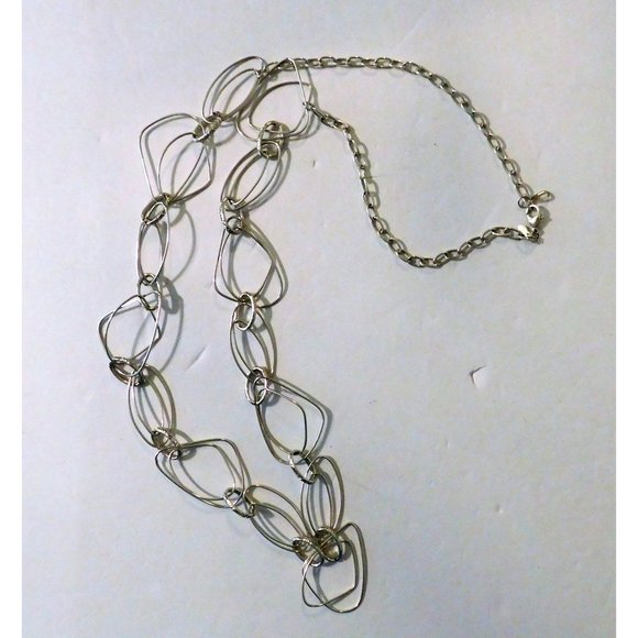 Premier Designs Silver Splash Necklace 40" Lightweight Antique Silver Matte - Picture 5 of 7